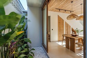 Hood Villa Balangan