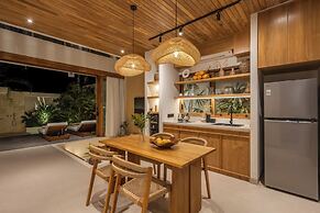 Hood Villa Balangan