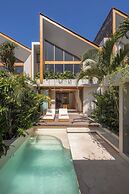 Hood Villa Balangan