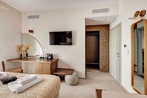 Armia Experience Hotel