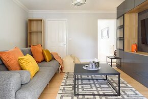 Riverside GEM 6BR With River View NR City Centre