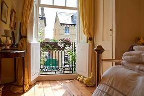 Observatory House 9BR NR Universal With Pool