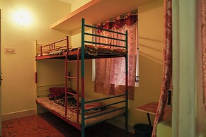 SYNTILLA SILVER CASCADE INN