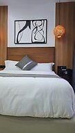 Eza Hotel