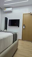 Eza Hotel