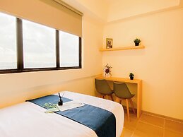 Practical 3Br For 5 Pax At Meikarta District 2 Apartment