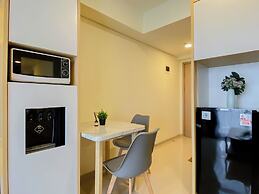 Practical 3Br For 5 Pax At Meikarta District 2 Apartment