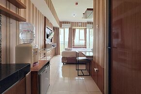 Classic Striped Touch Studio At Malioboro City Apartment