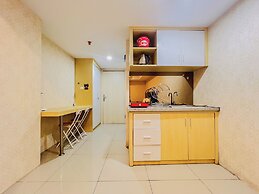 Warm Studio At De Prima Apartment