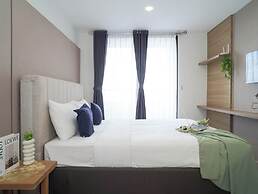 Chic Brown Touch Studio At Apartment Collins Boulevard