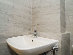 Chic Brown Touch Studio At Apartment Collins Boulevard