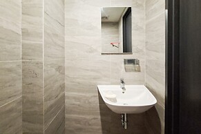 Splendid Warm Studio Room At Apartment Collins Boulevard