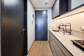 Bright And Cozy 1Br At Collins Boulevard Apartment