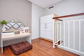 Stunning Studio Loft At Nifarro Park Apartment