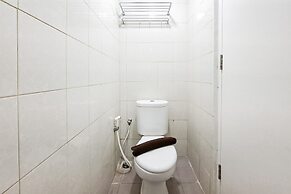 Comfy White Studio At Poris 88 Apartment