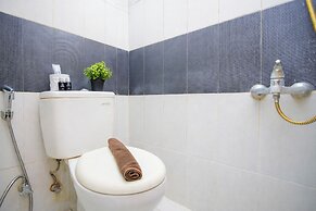 Warm And Simple Studio At Cinere Bellevue Suites Apartment