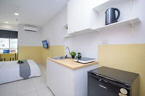 Warm And Simple Studio At Cinere Bellevue Suites Apartment