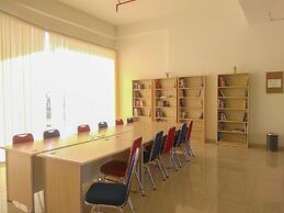 Studio Apartment At Park View Condominium