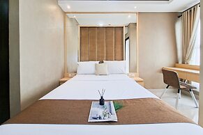 Serene And Homey Studio At Transpark Bintaro Apartment