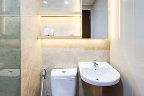 Serene And Homey Studio At Transpark Bintaro Apartment