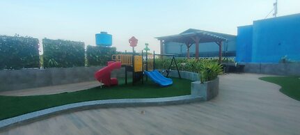 Practical Studio At Suncity Residence