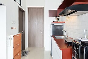 Classic Comfy Studio Loft At Apartment Bintaro Icon