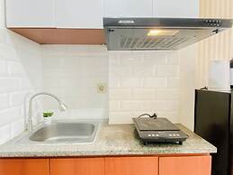 Neat And Serene Studio At Apartment Transpark Cibubur