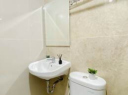 Neat And Serene Studio At Apartment Transpark Cibubur