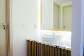 Relaxing 2Br With Working Room Apartment Meikarta