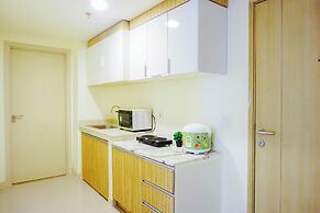 Relaxing 2Br With Working Room Apartment Meikarta