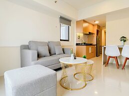 Bright And Comfy 2Br At Meikarta Apartment