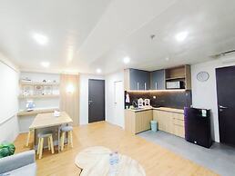 Cozy 2Br Apartment Grand Asia Afrika