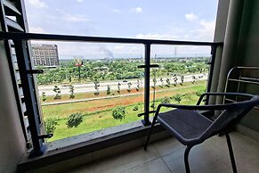 Functional And Cozy Studio At Sky House Bsd Apartment