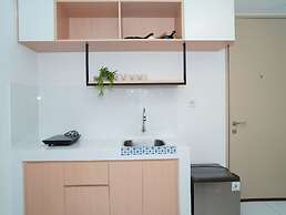 Stylish And Functional 2Br Apartment At Tokyo Riverside Pik 2