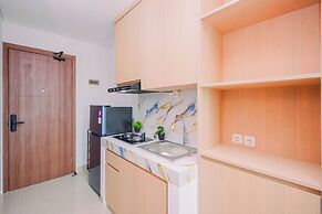 Comfy Studio For 2 Pax At B Residence Grogol