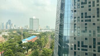 Homey And Elegant 2Br At Permata Senayan Apartment