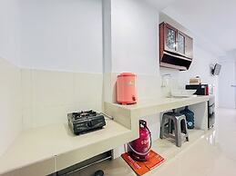 Functional And Cozy Studio At Skyview Medan Apartment