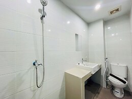 Functional And Cozy Studio At Skyview Medan Apartment