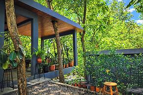 Pool Access 2Br Guru Giri Forest Cabin Villa (Include Breakfast)