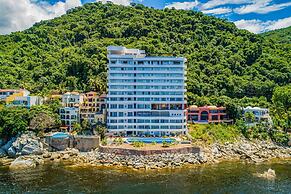 Oceanfront, 8th-floor Condo With Pool, Pool spa & Large Balcony