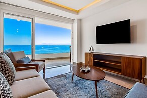 Oceanfront Condo With Rooftop Infinity Pool, Panoramic Views, Balcony,