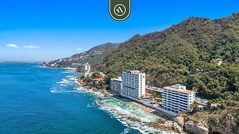 Peaceful Oceanview Studio - Pool - Daily Cleaning