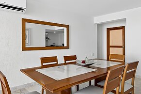 Stylish Oceanview Suite With Infinity Pool, Full Kitchen & Bay-view Te