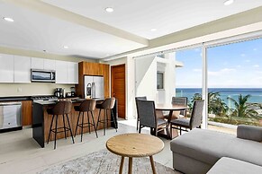 Relaxing Condo With Rooftop Pool, Oceanview Balcony & Walkable Beach A