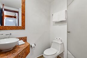 Cozy Condo With Loft, Private Balcony and Gorgeous Shared Pool