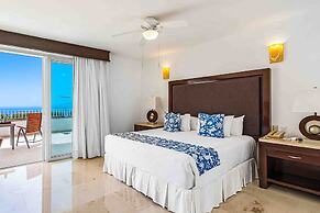 Elegant Multi-level Penthouse With Rooftop Jacuzzi, bay Views, Pool & 