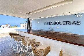 Ocean-view Condo With Infinity Pool, Rooftop Lounge, & Private Balcony
