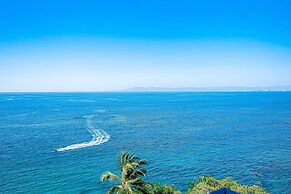 Charming Beach Apartment With Pool and Beach Access, Full Kitchen and 