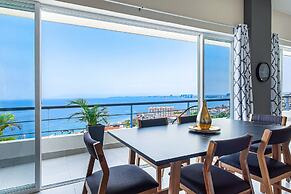 Dog-friendly Ocean View Penthouse & Studio With a Full Kitchen & Kitch