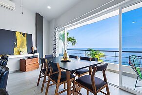 Dog-friendly Ocean View Penthouse & Studio With a Full Kitchen & Kitch